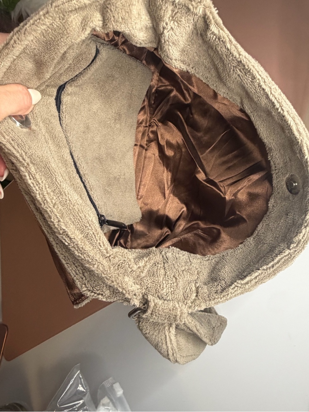 CHANEL Tan Terry Fluffy Cloth Shoulder Bag UNUSED - Picture 3 of 9